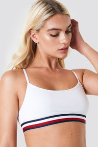 tommy_hilfiger_bralette_1478-000010-0001_01a.jpg