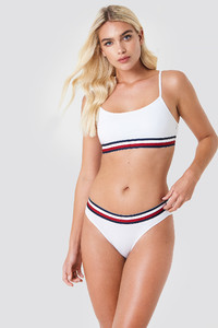 tommy_hilfiger_bralette_1478-000010-0001_04j.jpg