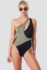 trendyol_one_shoulder_cut_swimsuit_1494-000607-0052_03a.jpg