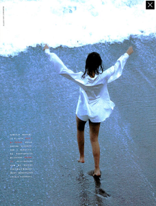 von_Unwerth_Vogue_Italia_June_1989_10.thumb.png.512be840d1c9a4ead52aa1a018726aec.png