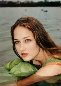 kinopoisk.ru-Leelee-Sobieski-30100.jpg