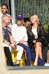 Hailey+Baldwin+John+Elliott+Front+Row+September+aXXJcBIwudYx.jpg