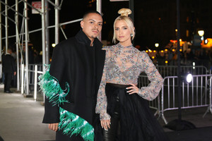 Ashlee+Simpson+Harper+BAZAAR+Celebrates+ICONS+KPmZgX0ApQzx.jpg