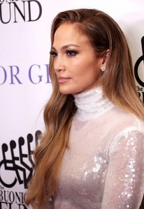          jlo250918BZNimage3.jpg