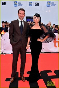 lady-gaga-tiff-premiere-2018-bradley-cooper-00-2.jpg