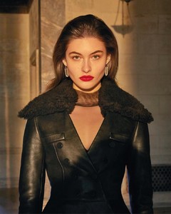 1186835719_vogueturkey4.thumb.jpg.ead0c25b64c53c7be22e935c0118e674.jpg