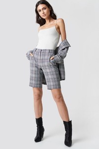 episodes_checkered_bermuda_shorts_1018-001661-4416_04c.jpg