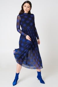 nakd_mesh_ls_midi_dress_1018-000546-8137_01c.jpg