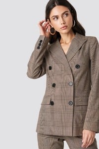 nakd_padded_shoulder_checkered_blazer_1018-001571-8575_01a.jpg