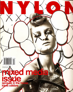 2001_nylon_kaws_cover.thumb.jpg.9c96e7ebc1091f3178c9c328caf0b80e.jpg