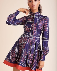 Valentino-Mock-Neck-Long-Sleeve-Puzzle-Print-Mini-Dress.thumb.jpg.34c80610e98644f344571f97781960ff.jpg