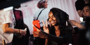 hbz-victorias-secret-2018-backstage-alyssa-greenberg-04-1541704551.jpg