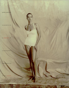 Grafismi_Demarchelier_Vogue_Italia_May_1989_01.thumb.png.41f515d2de2f1b3cce53af1379819cae.png