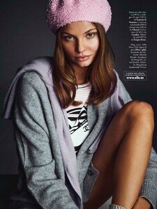 Magdalena-Frackowiak-ELLE-Spain-Cover-Photoshoot12.jpg