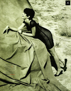 Pizzo_Watson_Vogue_Italia_May_1989_06.thumb.png.7d89e3dda206c9dfa38a7f3a98c587f6.png