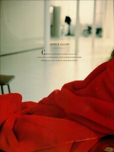 Rosso_Vogue_Italia_November_1988_09.thumb.jpg.b6a09402b42c30a4c4a175e514148155.jpg