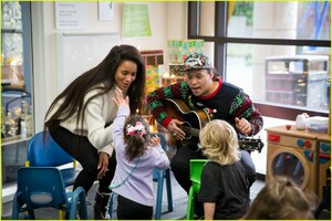 ciara-childrens-hospital-visit-05.JPG