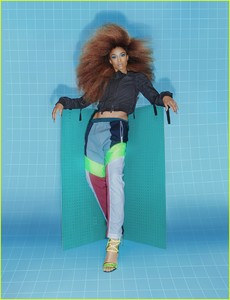 ciara-wonderland-winter-2018-04.jpg