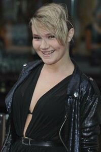 melissa-suffield-national-lottery-awards-2010-04-sep-2010-hq-x4.jpg