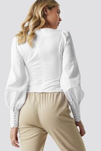 v_shape_balloon_sleeve_blouse_1602-000007-0001_02b.jpg