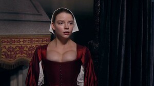 1673060726_AnyaTaylor-JoyHayleySquiresSandraHuggett-TheMiniaturist-S01E02_2.thumb.jpg.555359b7565c73c1a4df642fedadbc9f.jpg