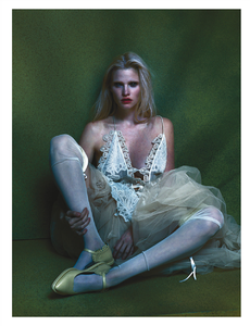 2022965840_Bewitched_Mert__Marcus_W_Magazine_March_2015_14.thumb.png.c0870dcd04b918433c63cd29afbbc4f3.png