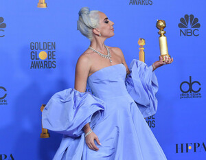 Lady+Gaga+76th+Annual+Golden+Globe+Awards+983j8s0TtJUx.jpg