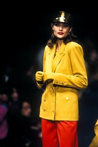 284113909_SoniaRykiel1992WomenRTW16.thumb.jpg.f631b63a2053d29d0c81e341355fc799.jpg