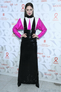 Coco+Rocha+17th+Diner+De+La+Mode+Benefit+Sidaction+iPkcnM5JsB2x.jpg