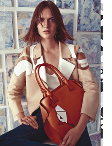 491724359_di_Battista_Tods_Spring_Summer_2015_02.thumb.png.279d334aebf372cd53ee68eb23758fde.png