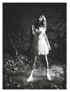 60964226_Bewitched_Mert__Marcus_W_Magazine_March_2015_09.thumb.png.a9439fb399dee62d4c46b2fc146f24e6.png