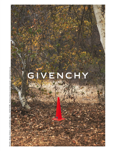 819849958_Mert__Marcus_Givenchy_Spring_Summer_2015_02.thumb.png.95ff7431b786416f83fdd0d51b3c89d7.png