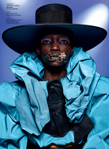 Burbridge_V_Magazine_Fall_2018_04.thumb.png.1f2eee904cbaa30aa2bae09d0119e3b7.png