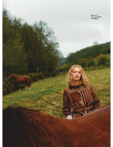 Grazia475-page-010.jpg