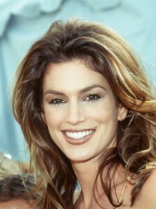 cindy-crawford-vorher-1920837.jpg