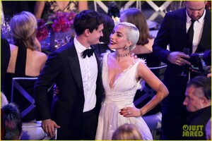 lady-gaga-inside-the-sag-awards-2019-03.jpg