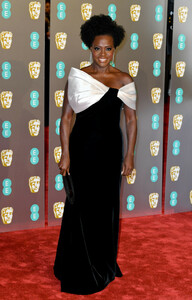 EE+British+Academy+Film+Awards+Red+Carpet+btl43YTNzsqx.jpg