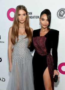 Shanina+Shaik+27th+Annual+Elton+John+AIDS+a0NhEHxbH7Lx.jpg