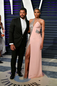 Ciara+2019+Vanity+Fair+Oscar+Party+Hosted+LfD-WJwxrAwx.jpg