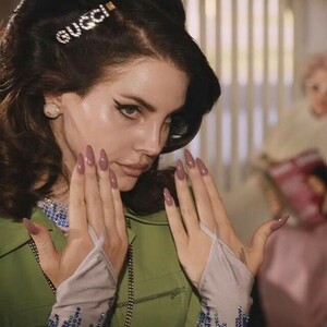 Lana-for-Gucci-Guilty-lana-del-rey-41937412-640-640.jpg