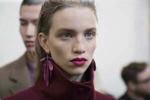 backstage-defile-salvatore-ferragamo-automne-hiver-2019-2020-milan-coulisses-188.thumb.jpg.7cba03121b486b543f2a5136dfea7587.jpg