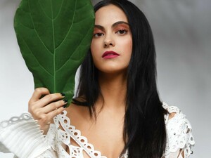 camila-mendes-jezebel-magazine-march-2019-issue-6.jpg