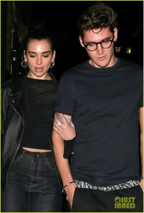 dua-lipa-boyfriend-isaac-couple-up-in-london-01.jpg