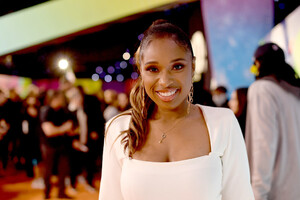 Jennifer+Hudson+Nickelodeon+2019+Kids+Choice+BCg6y8lXqt6x.jpg