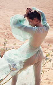 ROSAMOSARIO_Bedouine-Romance_Al-Kaebe-5-am-Sunrise_Long-Robe-Light-Blue_03.thumb.jpg.1501bb092971dc389e975ec023989904.jpg