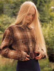 Weber_Vogue_UK_October_2013_19.thumb.png.dda903abc05419998d1621abbc8a6be3.png