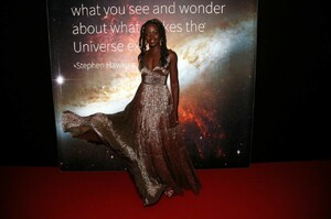 lupita-nyong-o-2019-breakthrough-prize-in-mountain-view-5.jpg