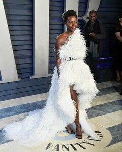 lupita-nyong-o-2019-vanity-fair-oscar-party-14.jpg