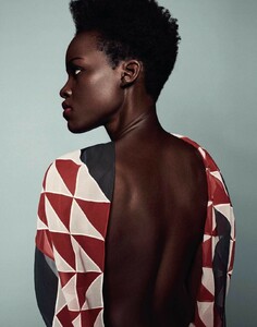 lupita-nyong-o-vogue-spain-november-2018-issue-7.jpg