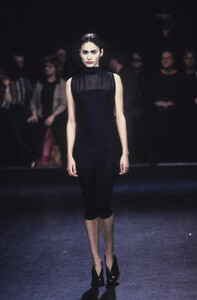 1969044565_CostumeNational1998WomenRTW77.thumb.jpg.2d116c5b2ed438d4f2b6c3c785ae67d6.jpg